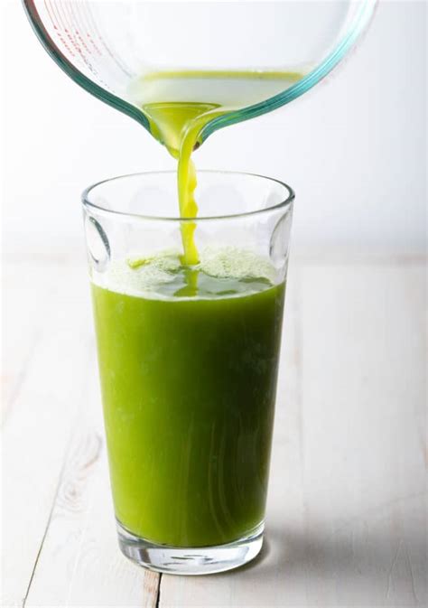 Celery Juice Recipe (How to Make Celery Juice) - A Spicy Perspective