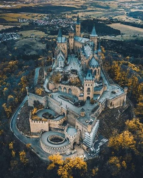 Castello Hohenzollern (Germania) | Hohenzollern castle, Germany castles ...