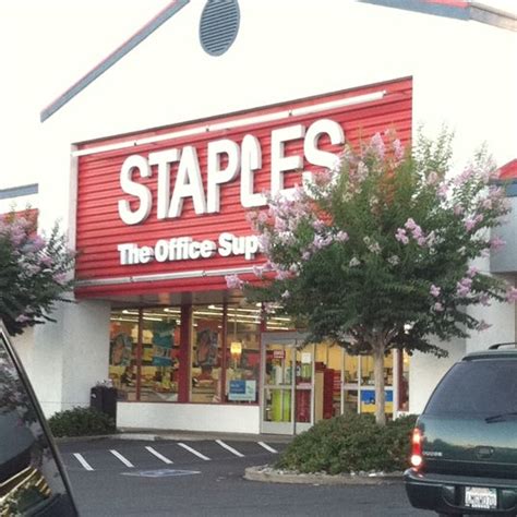 Staples - Auburn, CA