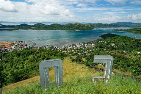 THE WEEKLY #17: CORON ISLAND HOPPING - Journey Era