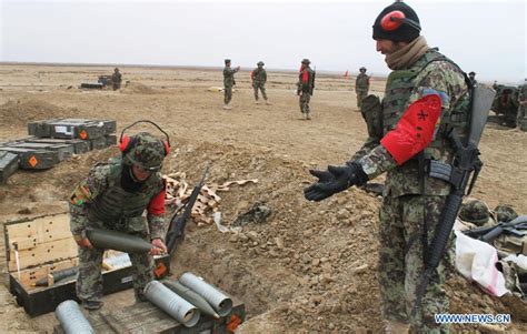 Afghan Army soldiers receive military training in Balkh province - People's Daily Online