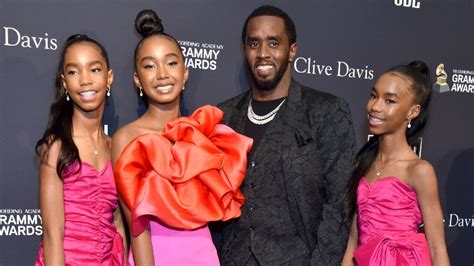 Diddy poses with three daughters in stunning Vanity Fair shoot - TheGrio