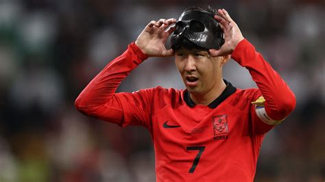 Why is South Korea's Son Heung-min wearing a mask at the 2022 World Cup ...