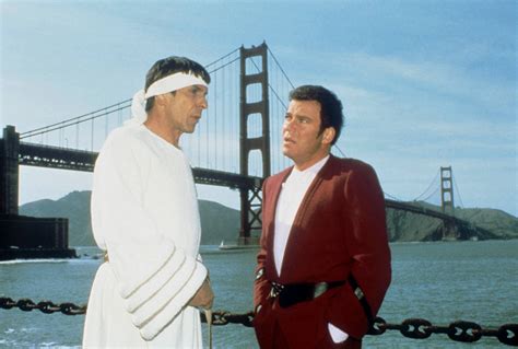 Star Trek IV: The Voyage Home (1986) | Qwipster | Movie Reviews Star Trek IV: The Voyage Home ...