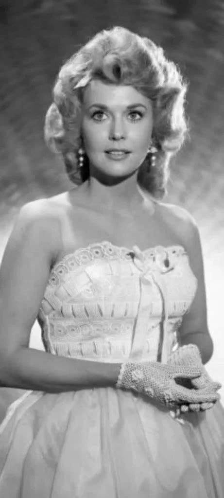 Donna Douglas Cause of Death