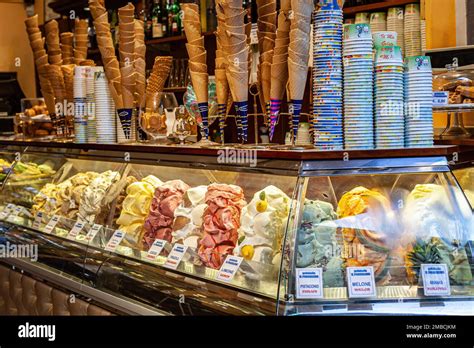 Italian Gelato Shop, Florence, Italy Stock Photo - Alamy