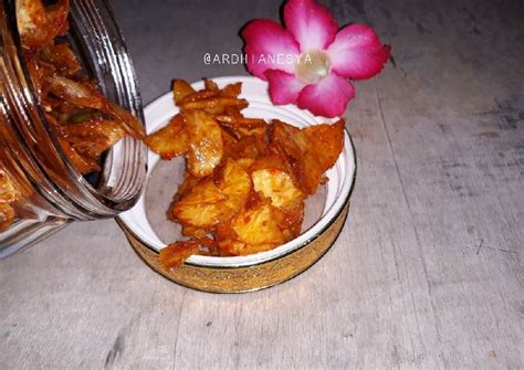 Resep Keripik Singkong Pedas Manis oleh Ardhia Nesya - Cookpad