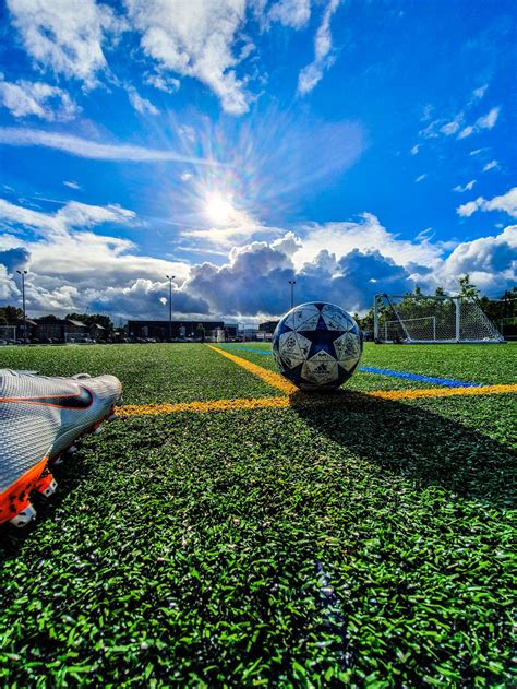 Masjid, Lapangan Sepakbola dan Persoalan Agraria - Alif.ID