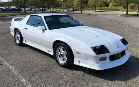 Spotless Survivor: 1991 Chevrolet Camaro Z28 1LE | Barn Finds