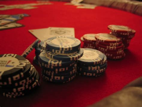 Poker Night | david's incredible poker table (built by mikey… | Flickr