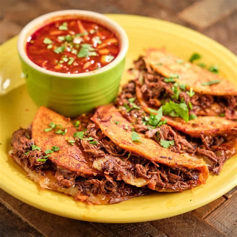 Instant Pot Birria Tacos (with Broth - Quesabirria con consomé ...