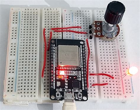 ESP32 PWM Tutorial: Controlling the Brightness of LED