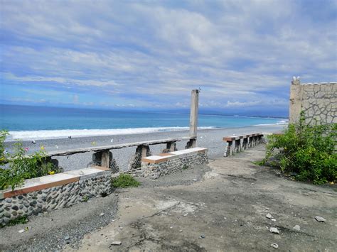 A hidden pebble beach resort in Luna, La Union Philippines