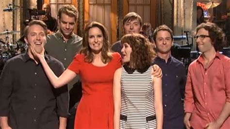 ‘Saturday Night Live’ Premiere: New Cast Members, Same Boring Show