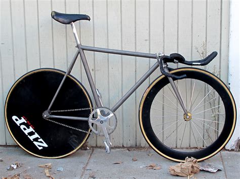 Fast is fast...: Cool track/fixed gear bicycle.