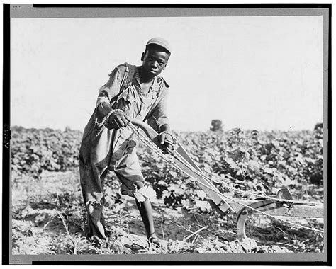 Vivid photographs reveal Sharecroppers lives in Georgia – Days Gone By