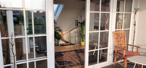 Altbau: Wunderschöne Wohnung mit Dachterrasse | ladensteinhome