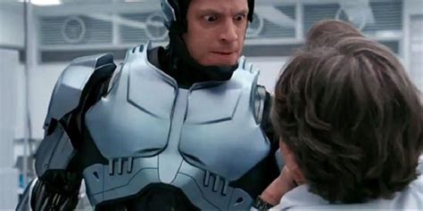 10 Changes That Made RoboCop 2014 Vastly Inferior To The Original