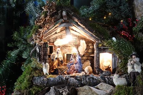 Nativity scene @ Eglise Saint-Julien-le-Pauvre @ Paris | Flickr