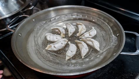 How To Cook Frozen Soup Dumplings Without A Steamer | Storables