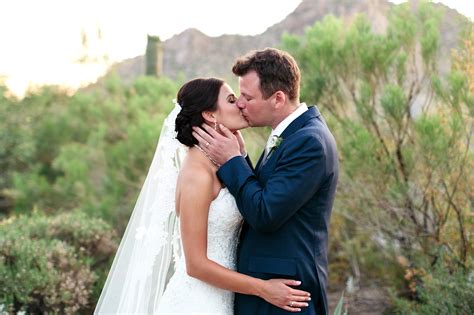 THE HOSKINS - Four Seasons Scottsdale Wedding :: Noam + Ashley