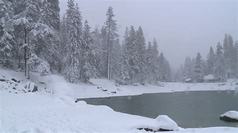 Heavy snowfall at Shaver Lake | KMPH