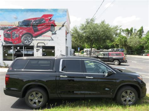 Honda Ridgeline LEER 100XL and Hitch - TopperKING : TopperKING | Providing all of Tampa Bay with ...