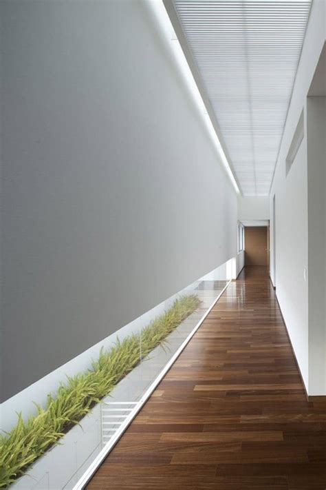 20 Long Corridor Design Ideas Perfect for Hotels and Public Spaces