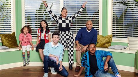 'Raven's Home' returns to Disney Channel with season 5 reboot of 'That ...