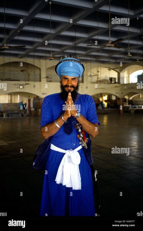 Sikh sikhism five ks hi-res stock photography and images - Alamy