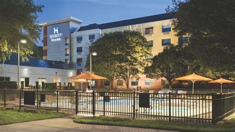 Extended-Stay Hotel Near Charlotte Douglas International Airport | Hyatt House Charlotte Airport