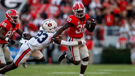 Georgia vs. Auburn odds, line, picks, bets: 2023 Week 5 SEC on CBS predictions from proven ...