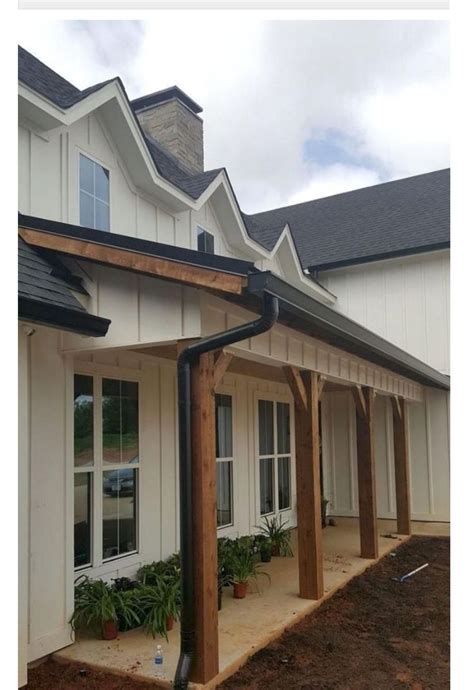 Black gutters | Modern farmhouse exterior, Farmhouse exterior, House exterior