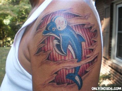 Check out this tattoo Dolphins fans!!!! | Dolphins tattoo, Miami dolphins, Dolphins