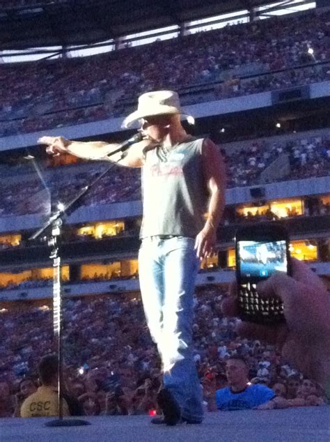 Kenny!! | Kenny chesney, Concert, Your music