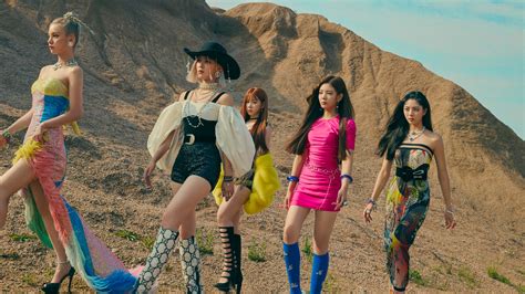 ITZY Releases "Not Shy" Music Video, Mini-Album | Teen Vogue