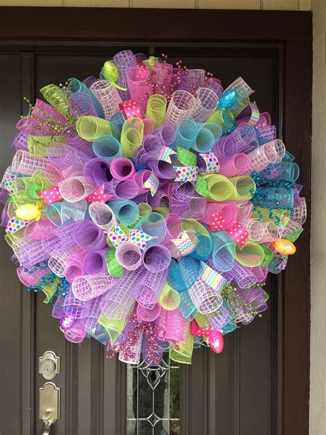 Easter spiral deco mesh wreath | Easter deco mesh wreath, Deco mesh ...