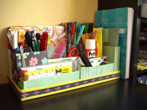 Boost Your Efficiency At Work With These DIY Desk Organizers