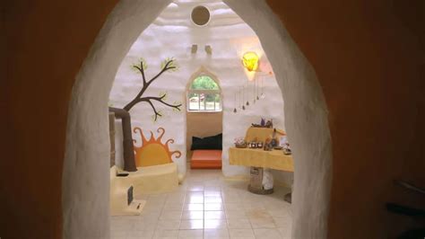 Incredible Dome Home Built with Earth Bags - Sustainable SuperAdobe House - Civil Engineering ...