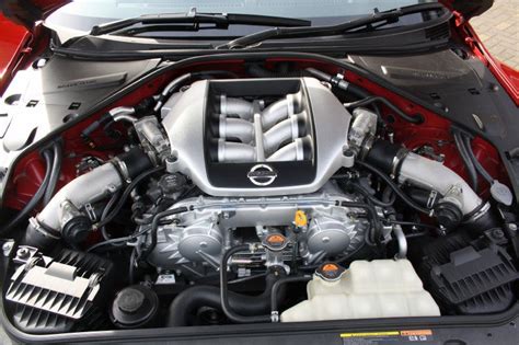 GTR R35 engine bay. | Lancer Register Forum