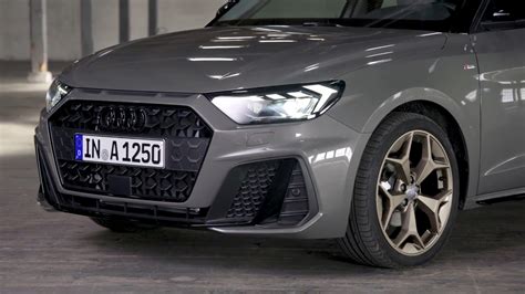 The new Audi A1 Sportback Exterior Design in Chronos grey