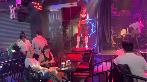 Amazing Bui Vien Walking Street Nightlife - Saigon Midnight Bars Clubs - YouTube