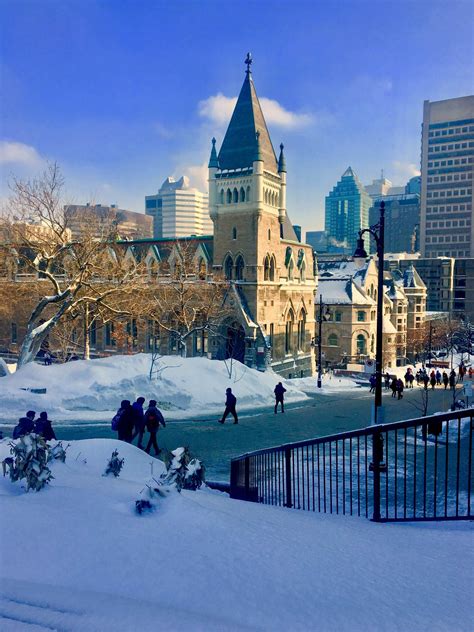 McGill University campus in Montréal Canada [OC] [2000x2668] (With images) | University campus ...