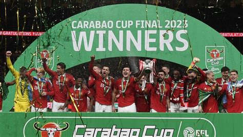 Tekuk Newcastle 2-0 di Final Carabao Cup, MU Juara!