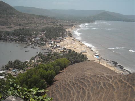 KORLAI FORT TO KASHID BEACH TREK | Treks and Trails India