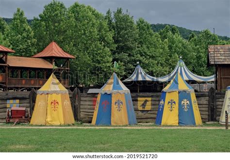 5,962 Medieval Tent Images, Stock Photos & Vectors | Shutterstock