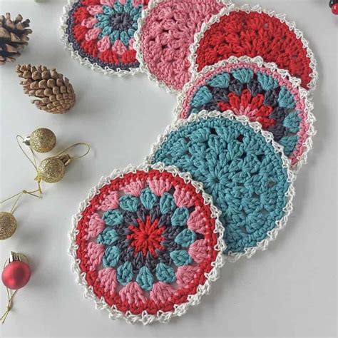 Christmas Coaster Crochet Pattern (Free) - Annie Design Crochet