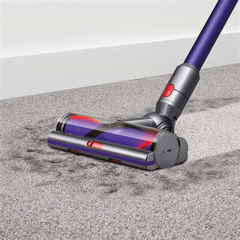 Dyson Cyclone V10 Animal Lightweight Cordless Stick Vacuum Cleaner ...