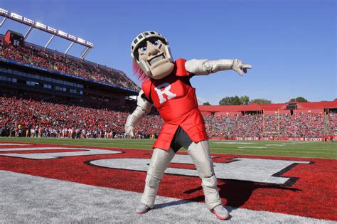 WATCH: Rutgers plans to unveil a new Scarlet Knight mascot - nj.com