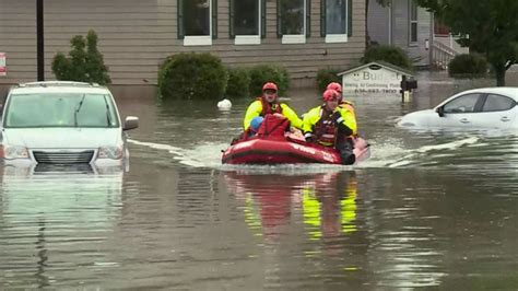 1 dead after historic rainfall in St. Louis causes flash flooding emergency - ABC News